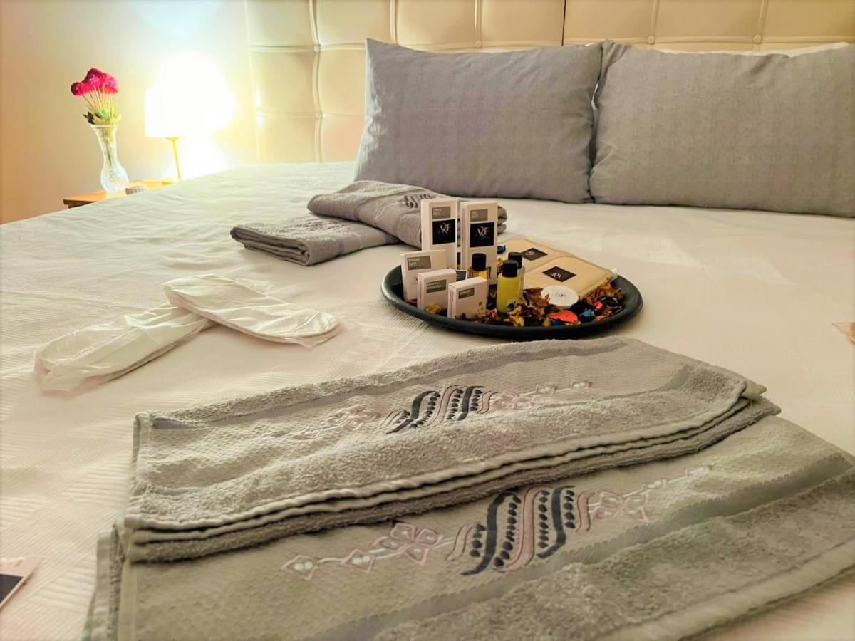 Arf Residence & Hotel & Suits Buca Экстерьер фото