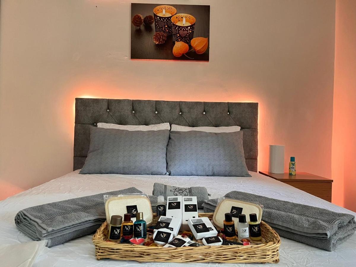 Arf Residence & Hotel & Suits Buca Экстерьер фото